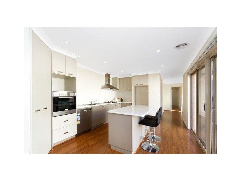 40 Elizabeth Jolley Crescent, Franklin ACT 2913