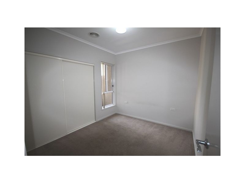 9 Helen Turner Street, Gungahlin ACT 2912