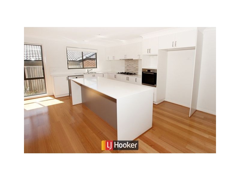 12 Boyer Street, Casey ACT 2913