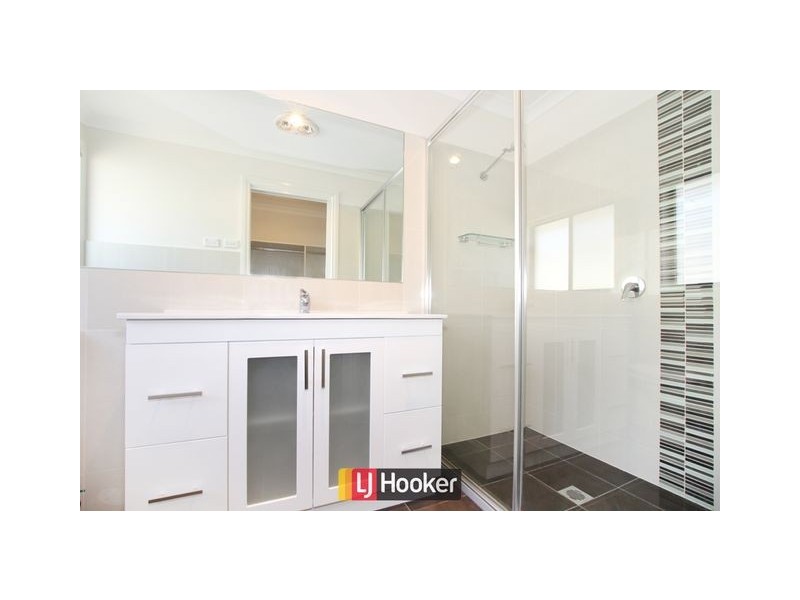 12 Boyer Street, Casey ACT 2913