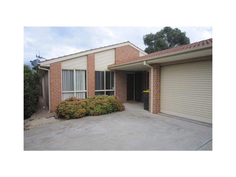 4 Abbott Close, Palmerston ACT 2913