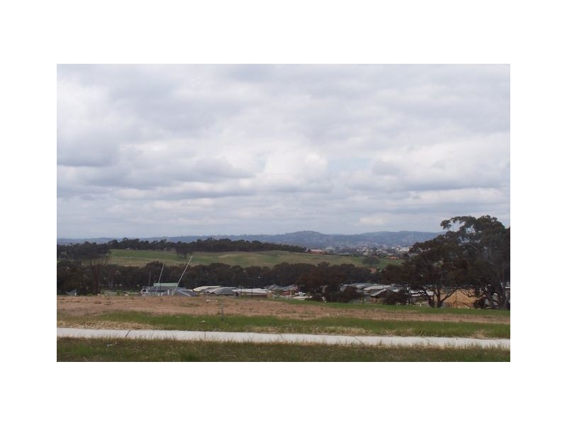 22 Cooley Street, Casey ACT 2913