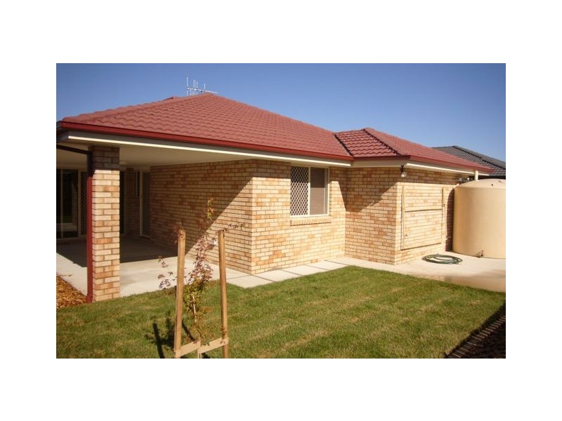 Charlotte Barton Street, Franklin ACT 2913