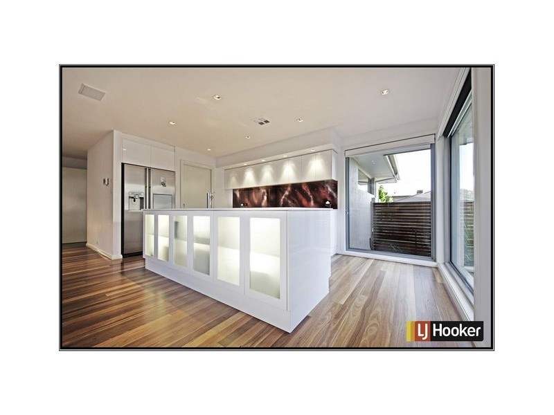 4 Jeannie Gunn Street, Franklin ACT 2913