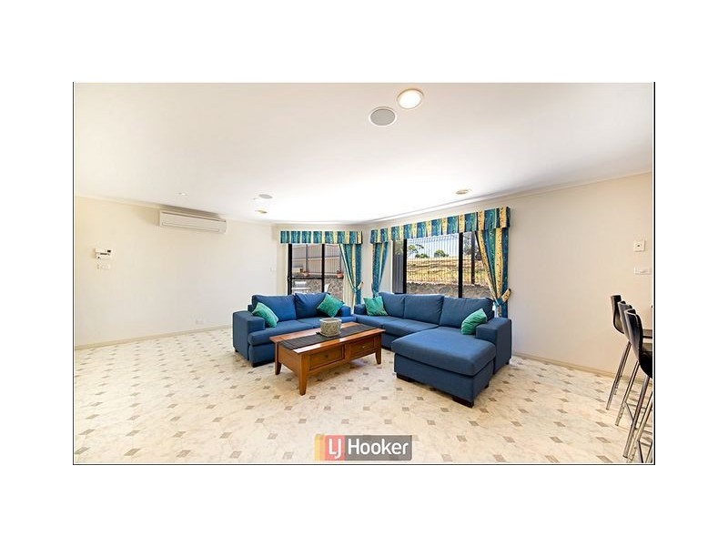 4/34 Proserpine Circuit, Amaroo ACT 2914