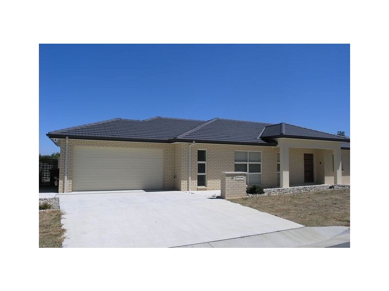 13 Les Edwards Street, Forde ACT 2914