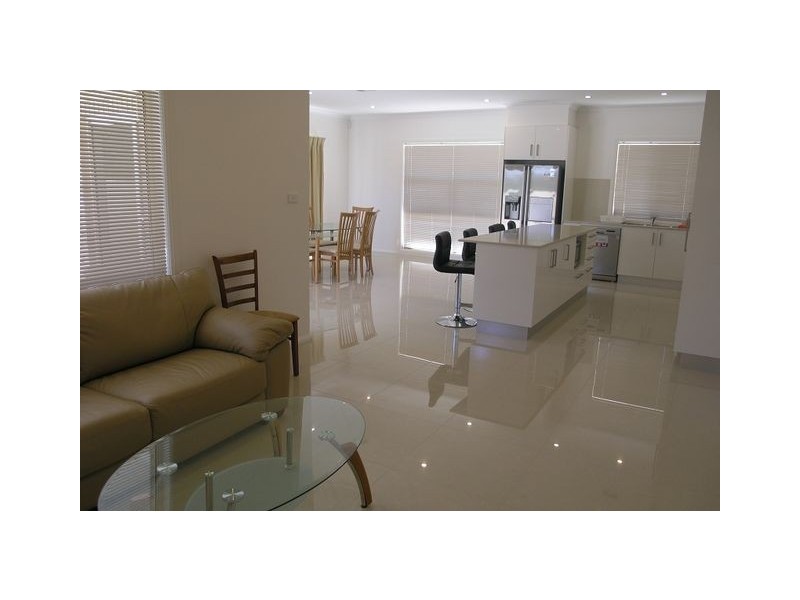 13 Les Edwards Street, Forde ACT 2914