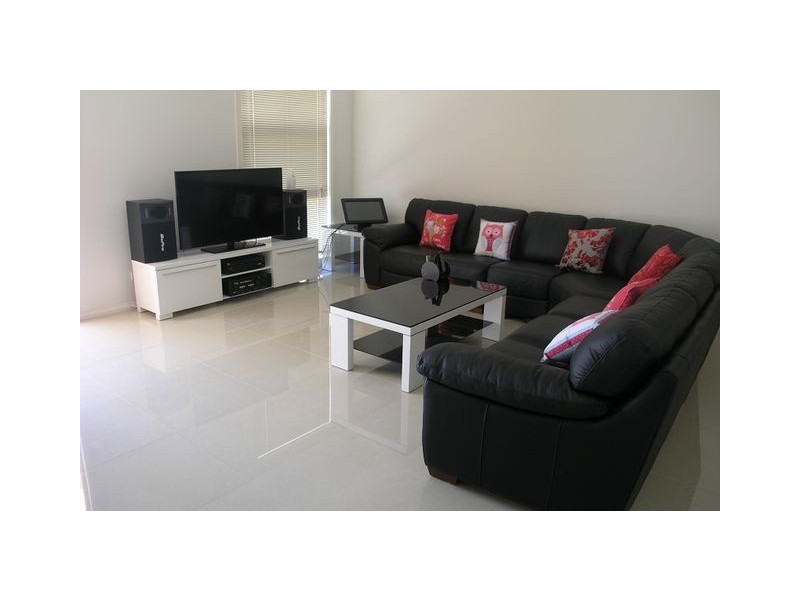 13 Les Edwards Street, Forde ACT 2914