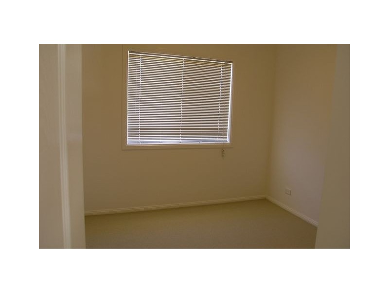 13 Les Edwards Street, Forde ACT 2914