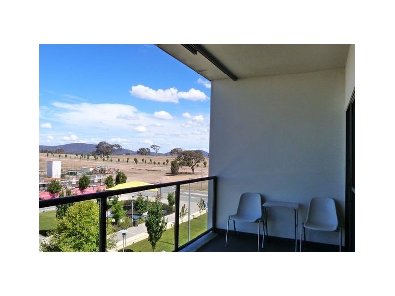 307/100 ‘Carnaby’ Gungahlin Place, Gungahlin ACT 2912