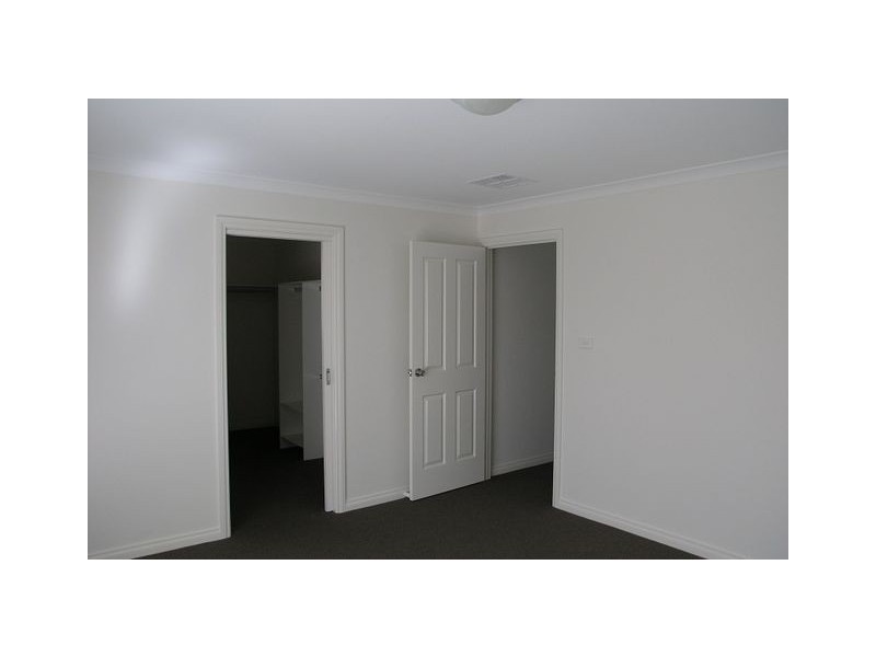 82 Overall Street, Casey ACT 2913