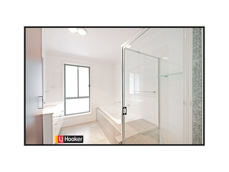 20 Hooton Street, Forde ACT 2914