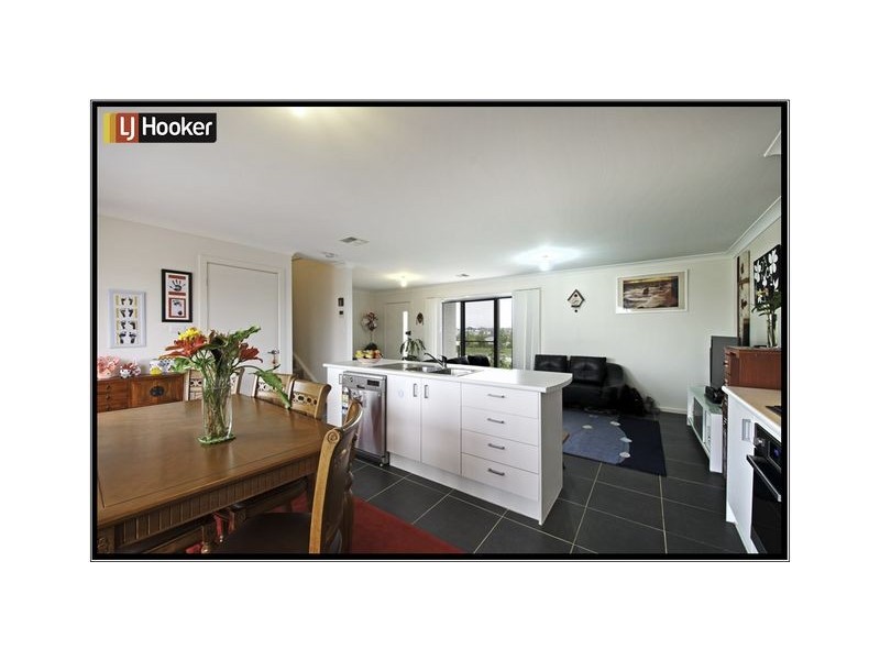 59 Donald Horne Circuit, Franklin ACT 2913