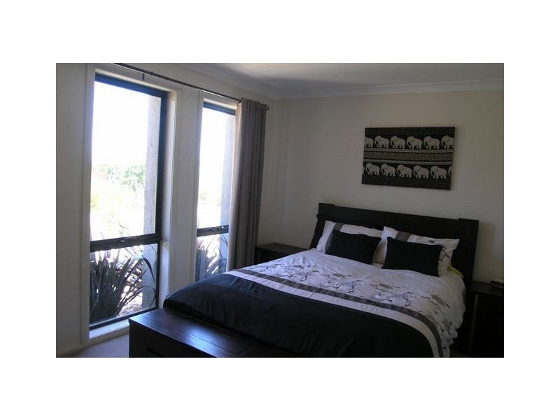 70 Bungle Bungle Crescent, Harrison ACT 2914