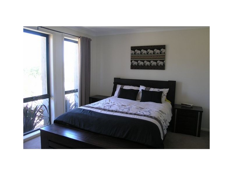 70 Bungle Bungle Crescent, Harrison ACT 2914