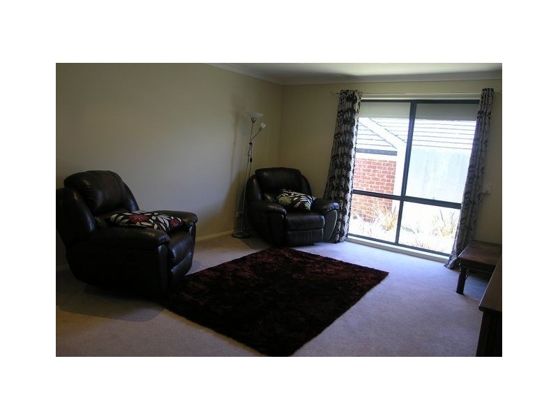 70 Bungle Bungle Crescent, Harrison ACT 2914