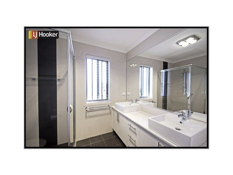 27 Manning Clark Crescent, Franklin ACT 2913