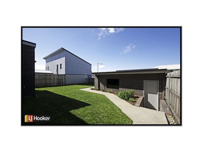 27 Manning Clark Crescent, Franklin ACT 2913