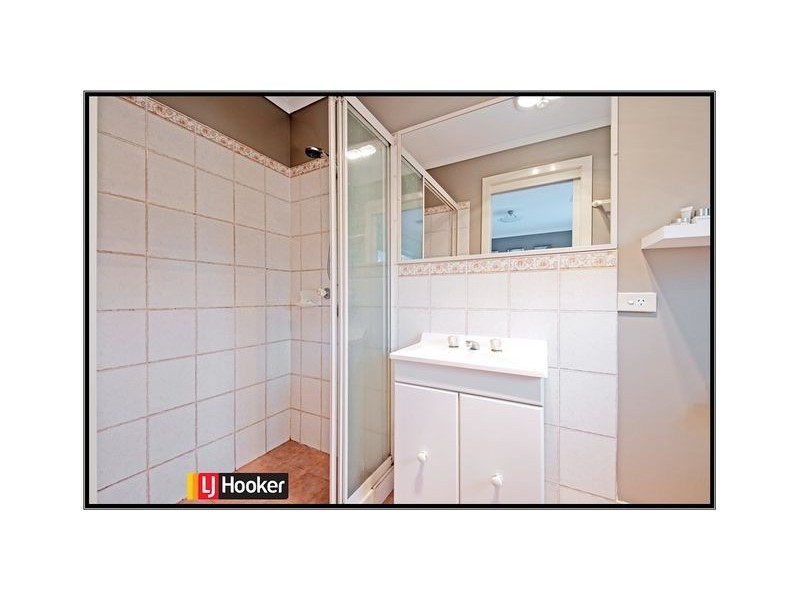 8 Saxby Close, Amaroo ACT 2914