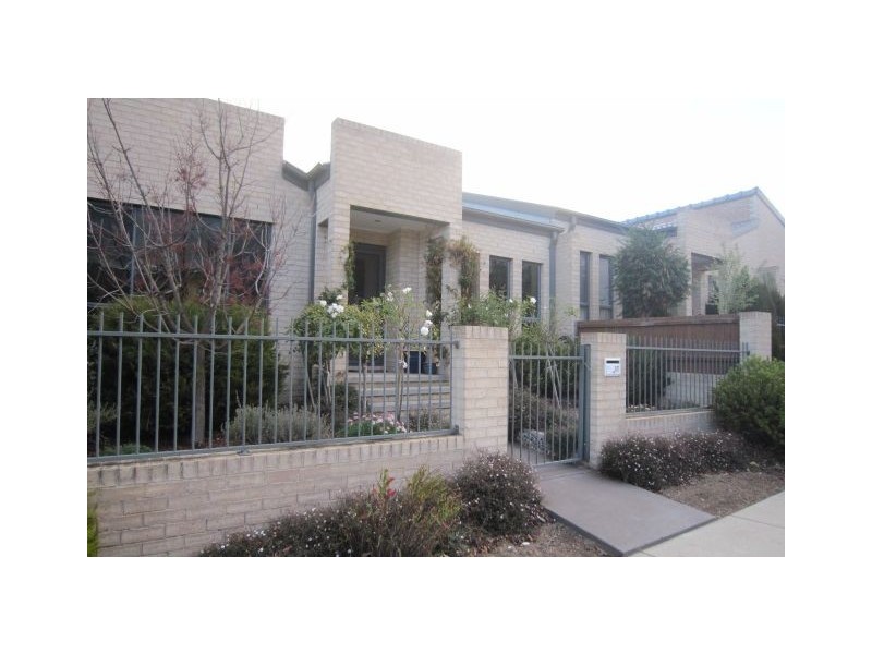 52 Ayrton Street, Gungahlin ACT 2912