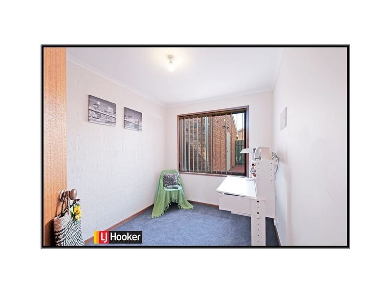 3/3 Peron Place, Banks ACT 2906