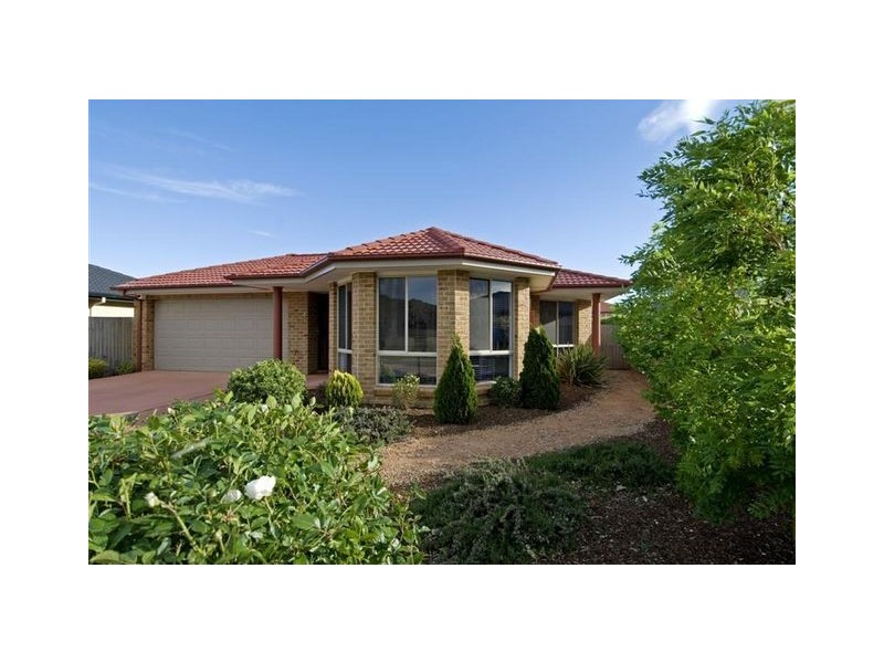 4 Petersilka Street, Gungahlin ACT 2912