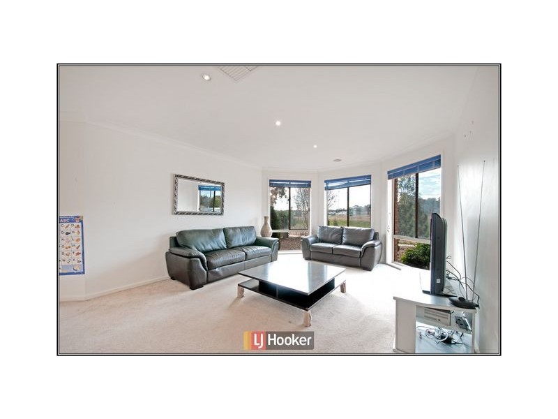 4 Petersilka Street, Gungahlin ACT 2912