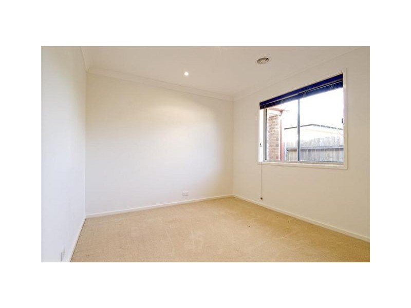 4 Petersilka Street, Gungahlin ACT 2912
