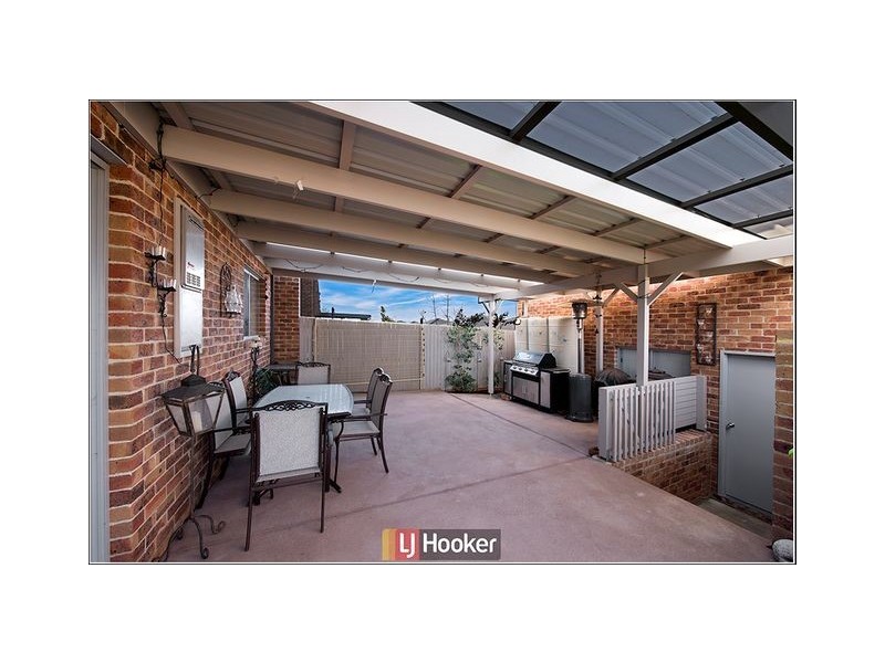 10 Neil Currie Street, Casey ACT 2913