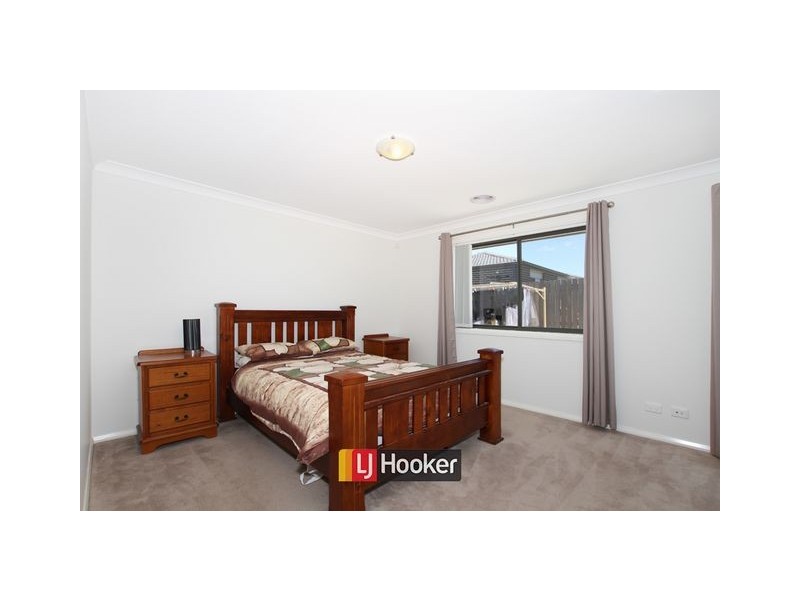 7 Plimsoll Drive, Casey ACT 2913