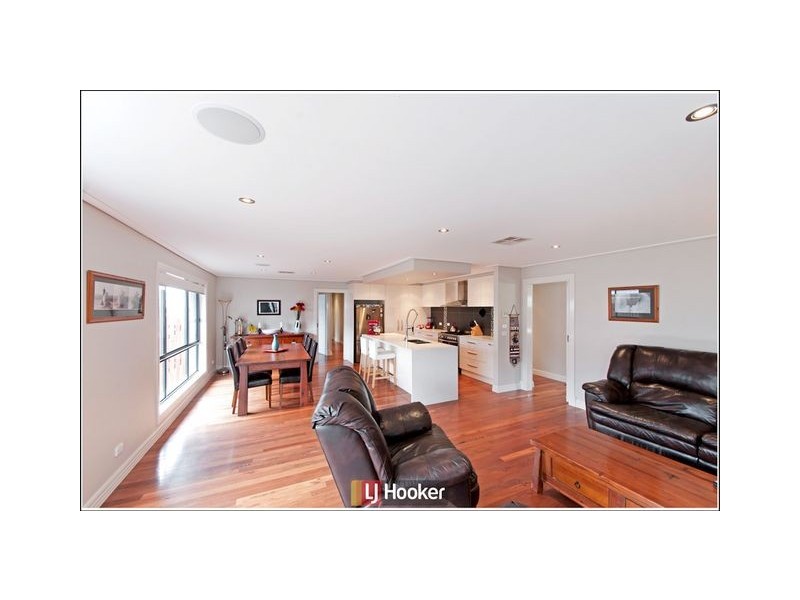 22 Renfree Street, Casey ACT 2913