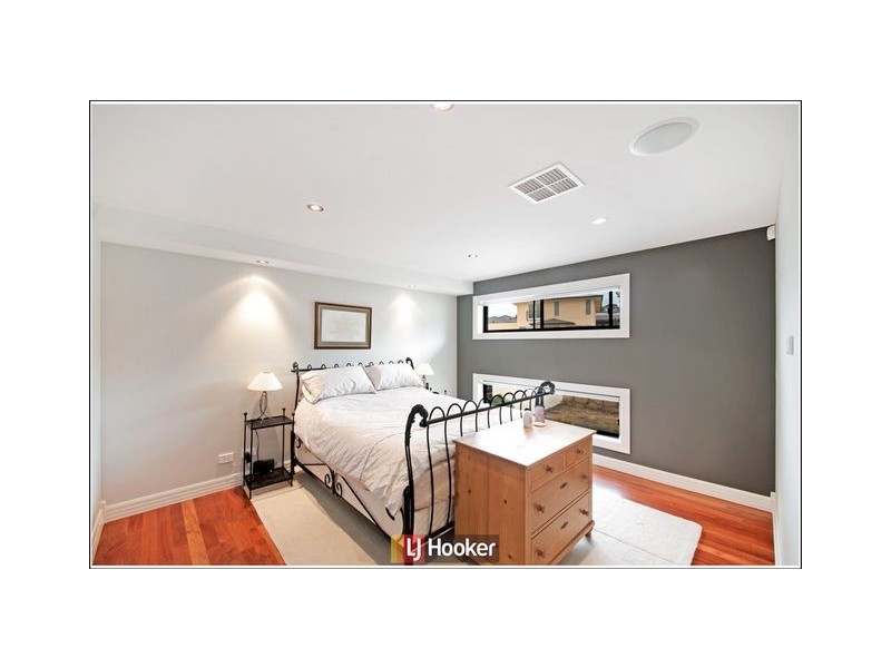 22 Renfree Street, Casey ACT 2913