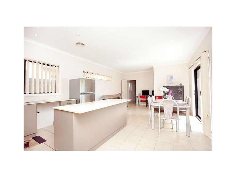 75 Sarre Street, Gungahlin ACT 2912