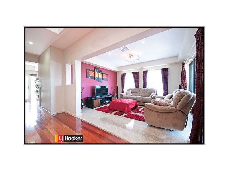 9 Eumarrah Street, Bonner ACT 2914