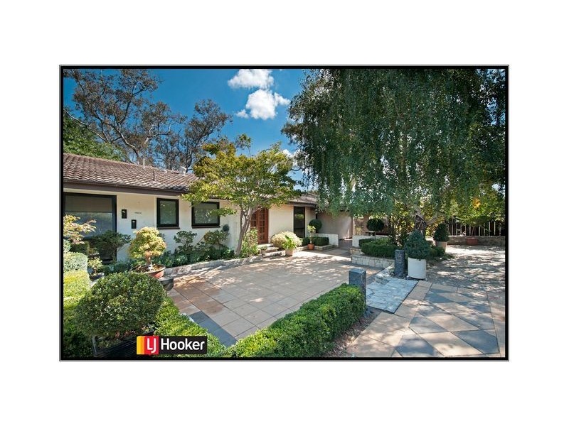 16 Watkins Street, Wanniassa ACT 2903