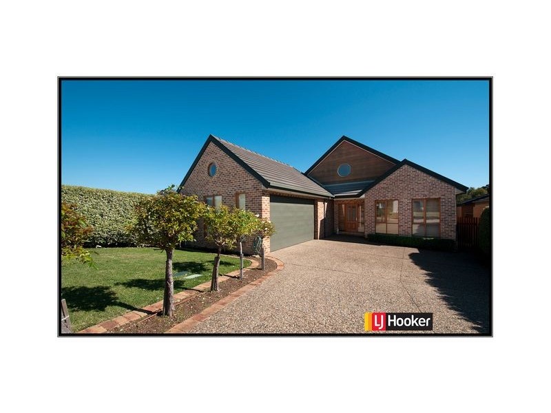 16 Kurrama Close, Ngunnawal ACT 2913