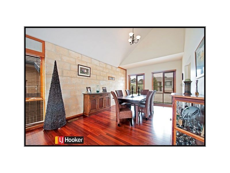 16 Kurrama Close, Ngunnawal ACT 2913