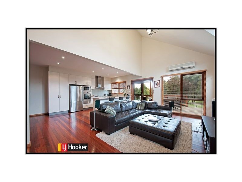 16 Kurrama Close, Ngunnawal ACT 2913