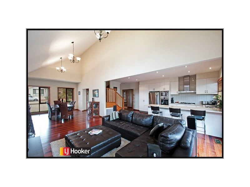 16 Kurrama Close, Ngunnawal ACT 2913