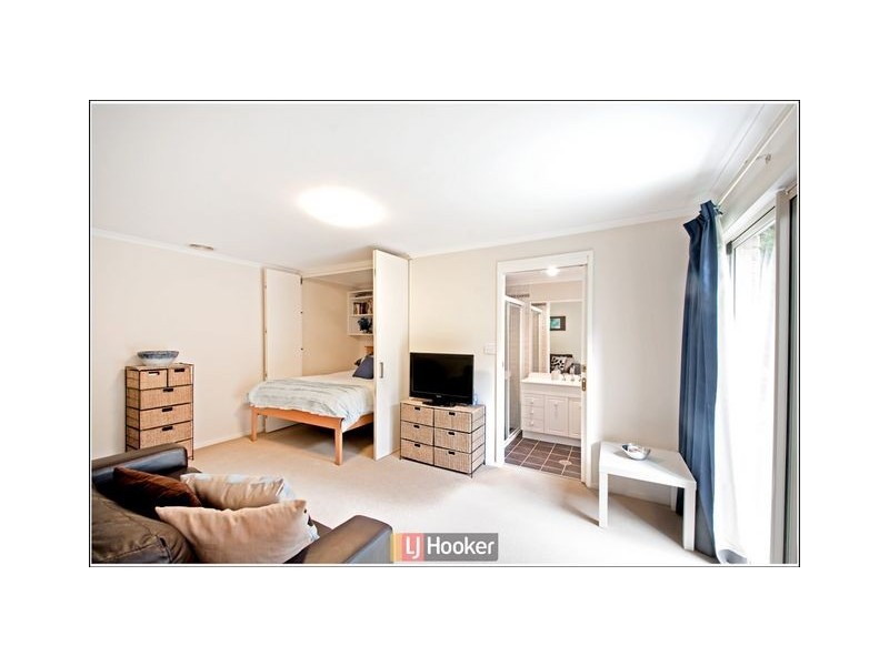 27 Whatmore Circuit, Nicholls ACT 2913