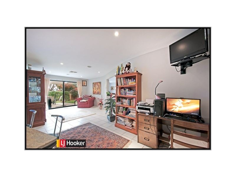 2 Elm Grove, Gungahlin ACT 2912