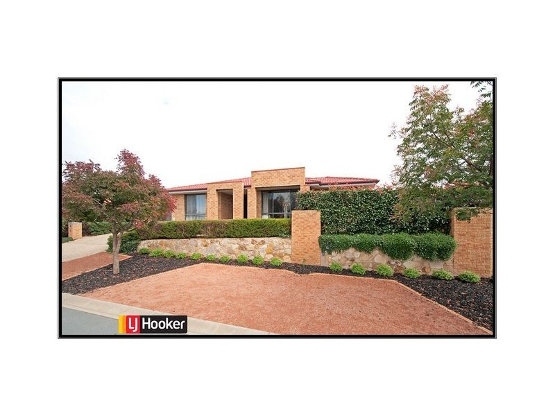 2 Elm Grove, Gungahlin ACT 2912