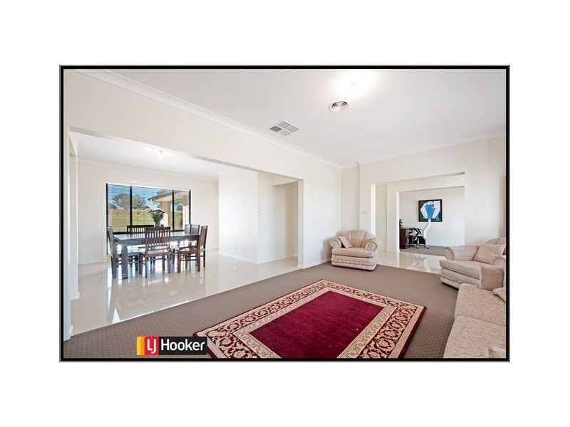 6 Bradley Close, Murrumbateman NSW 2582