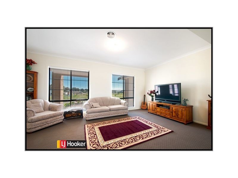 6 Bradley Close, Murrumbateman NSW 2582