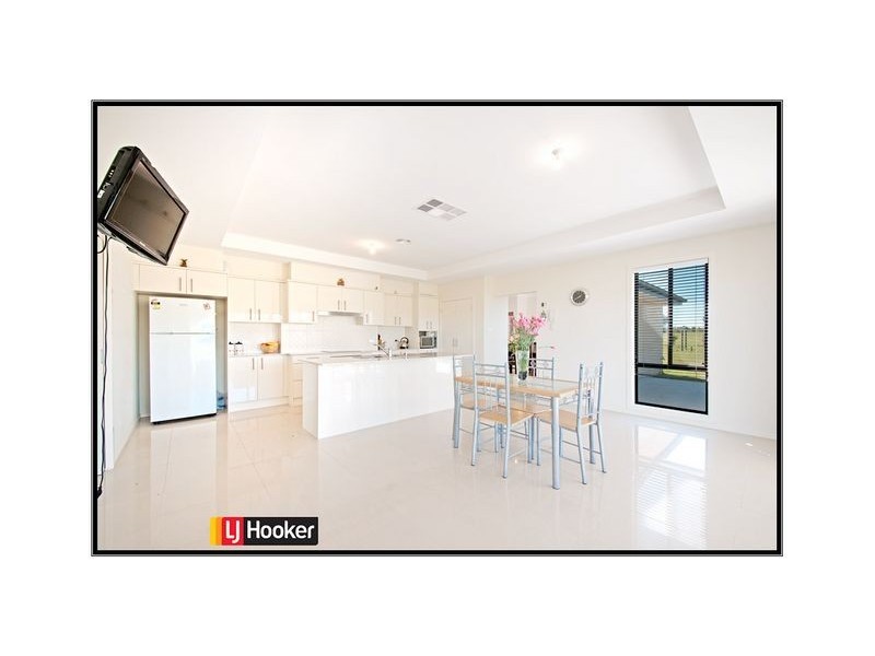 6 Bradley Close, Murrumbateman NSW 2582
