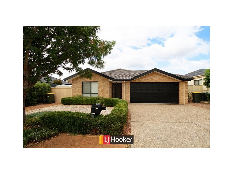 16 Sanamere Crescent, Amaroo ACT 2914