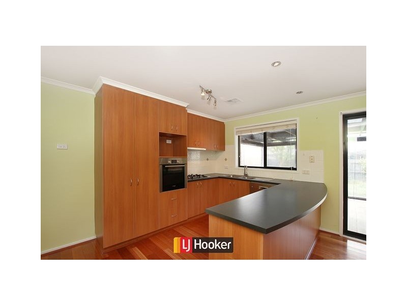 16 Sanamere Crescent, Amaroo ACT 2914