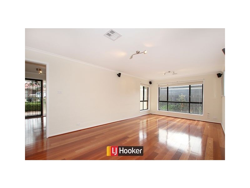 16 Sanamere Crescent, Amaroo ACT 2914