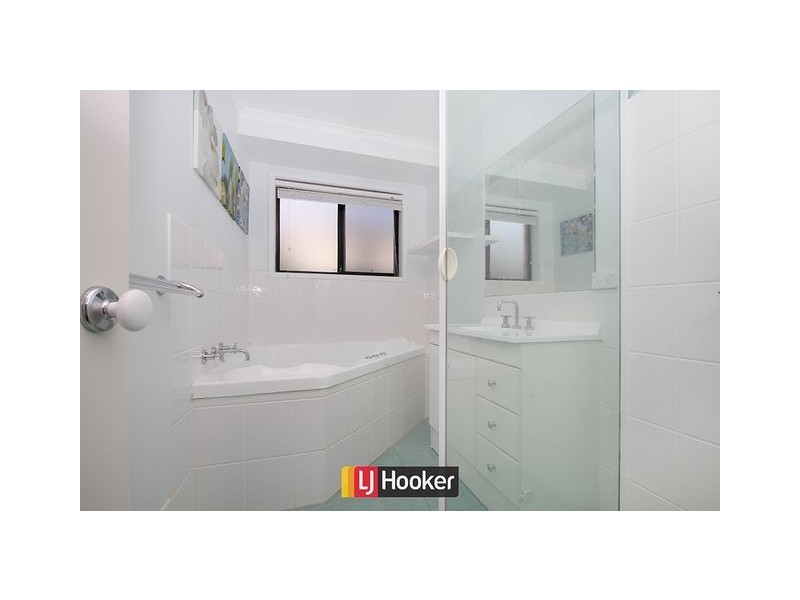 16 Sanamere Crescent, Amaroo ACT 2914