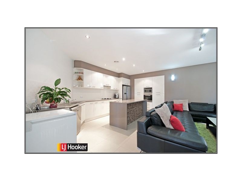 104 Lance Hill Avenue, Dunlop ACT 2615